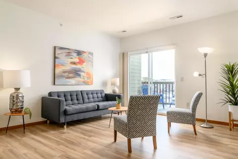 5194 Sassafras Dr #308, Fitchburg, WI 53711