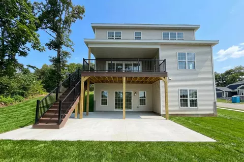 1285 Retreat Cir, Verona, WI 53593