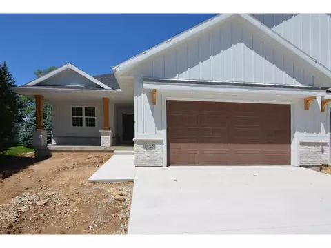 1125 Parkview St, Cottage Grove, WI 53527