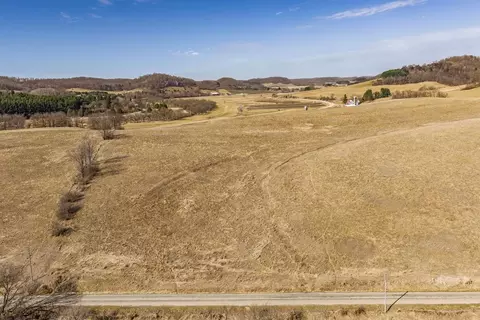 Syresville Lane, Richland Center, WI 53581