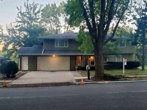 3117 Todd Dr, Madison, WI 53713