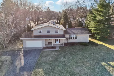 1401 Lewon Dr, Madison, WI 53711