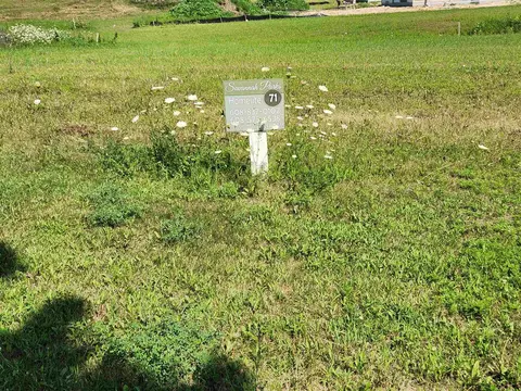 296 Venture Ln, Deerfield, WI 53531