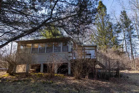 198 S Fern Ln, Oxford, WI 53952