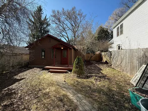 706 Briar Hill Rd, Madison, WI 53711