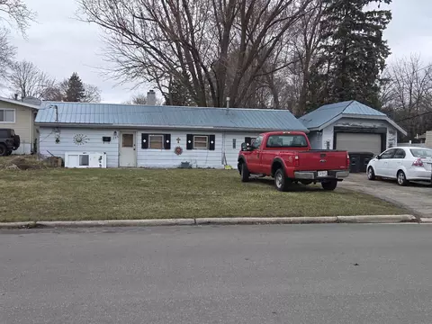 245 W Plymouth St, Jefferson, WI 53549