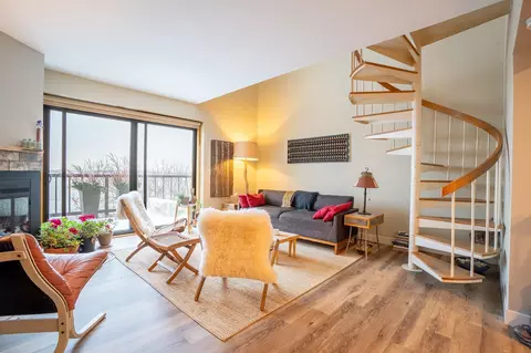 404 S Blount St #303, Madison, WI 53703