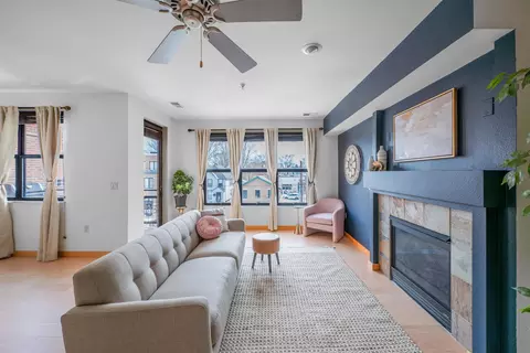 808 Williamson St #304, Madison, WI 53711