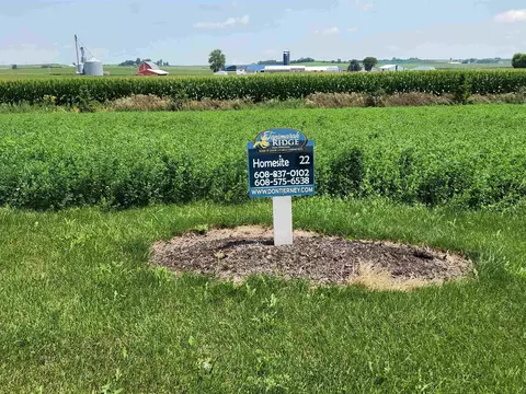851 Capitol Dr, Dane, WI 53529