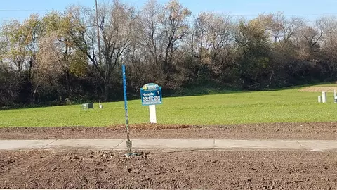 845 Valley Rd, Dane, WI 53529 photo 2