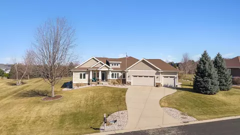 3122 Saddle Brooke Trl, Sun Prairie, WI 53590