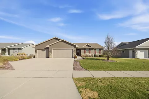 130 E Gailen Ln, Milton, WI 53563