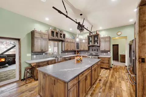 w11942 Nash Road, Black River Falls, WI 54615