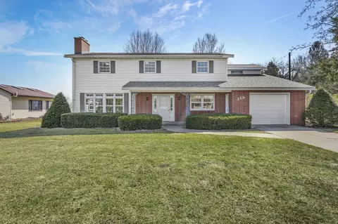 135 West St, Dane, WI 53529