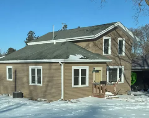 214 Locust St, Ripon, WI 54971