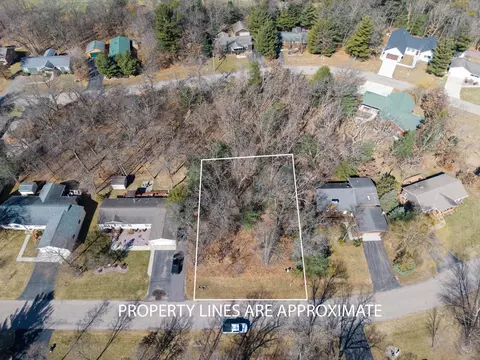 291 Berry Ln, Wisconsin Dells, WI 53965