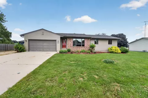 588 Washington St, Monticello, WI 53570