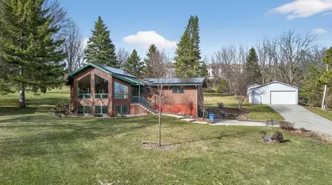 7116 Twin Sunset Rd, Middleton, WI 53562