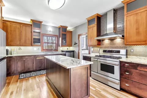 9224 Fargo Rd, Mount Horeb, WI 53572