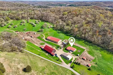 6604 Shower Rd, Mazomanie, WI 53560