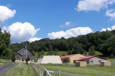 6604 Shower Rd, Mazomanie, WI 53560