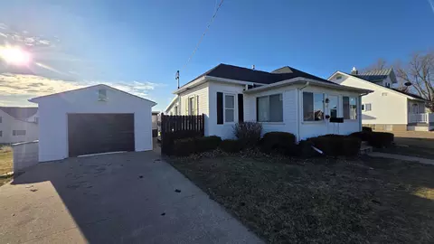 631 S Tyler St, Lancaster, WI 53813