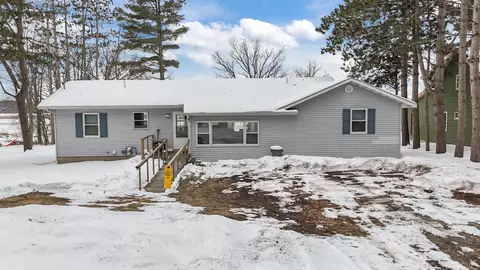 n5015 Fox River Lane, Princeton, WI 54968