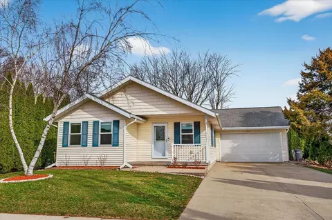 1132 Hamilton St, Stoughton, WI 53589