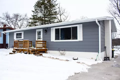 2145 E Preston Dr, Richland Center, WI 53581
