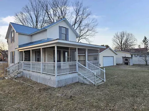 616 Douglas St, Sparta, WI 54656