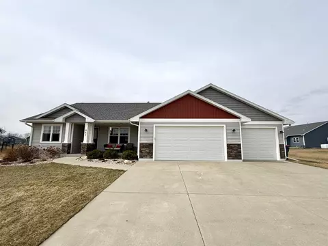 441 Hickory St, Evansville, WI 53536