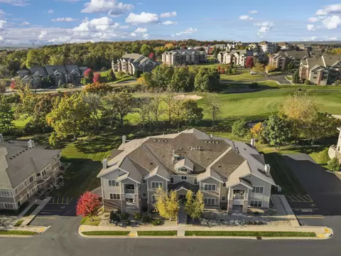 9045 Hawks Reserve Ln #102, Verona, WI 53593