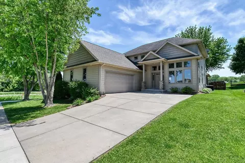 7103 Caneel Trl, Middleton, WI 53562