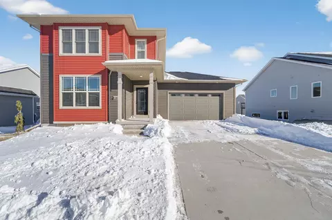 828 Shadowwood Trl, Sun Prairie, WI 53590