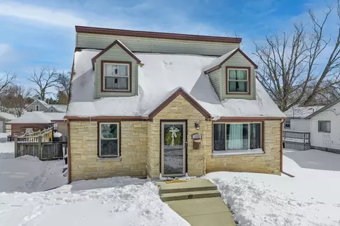 518 Church St, Wisconsin Dells, WI 53965