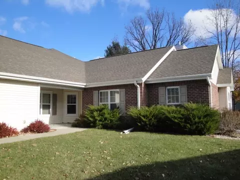 728 Risley Oak Ct, Prairie Du Sac, WI 53578