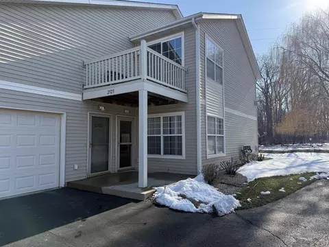 2521 Edgewood Dr, Beloit, WI 53511