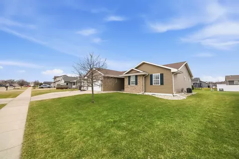 4779 Overlook Dr, Milton, WI 53563