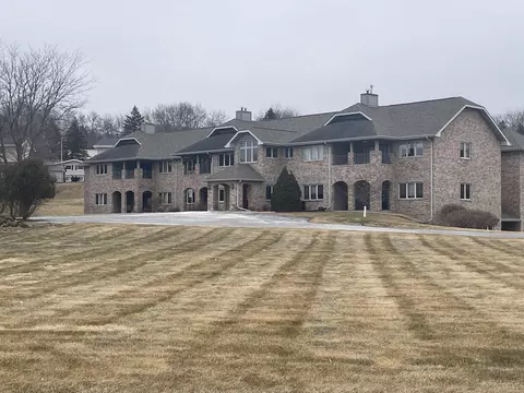 778 Hillside Ter #B, Ripon, WI 54971
