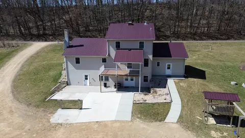 s6720 Eli Valley Road, Loganville, WI 53943