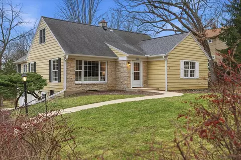 3223 Topping Rd, Madison, WI 53705