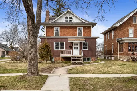 1903 8th St, Monroe, WI 53566