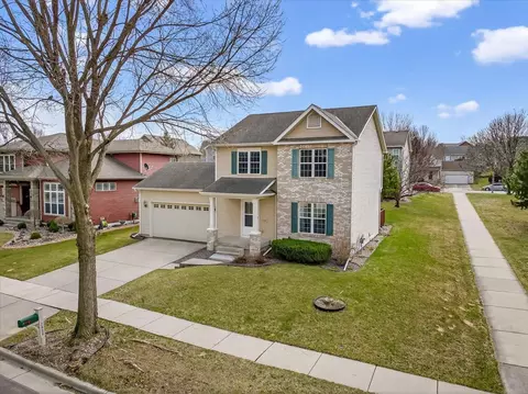 7829 Copper Leaf Trl, Madison, WI 53719