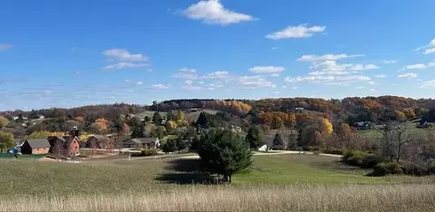 s1180 Summit Point Drive, La Valle, WI 53941