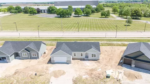 View/Area - 1738 E Kyle Cir, Beloit, WI 53511 photo 1 of 3