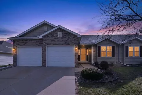 509 Malvern Hill Dr, Madison, WI 53718