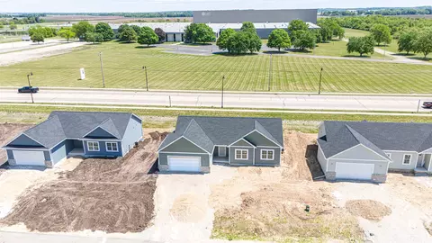 View/Area - 1744 E Kyle Cir, Beloit, WI 53511 photo 1 of 3