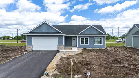 1750 E Kyle Cir, Beloit, WI 53511
