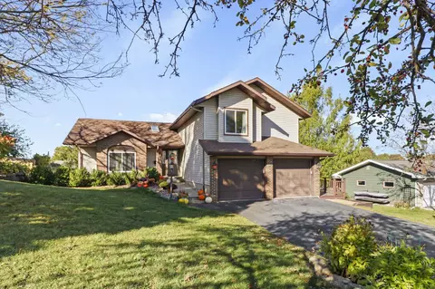 318 Tower Ct, Dodgeville, WI 53533