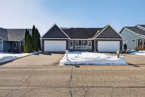 645 Garfield Ave #1, Evansville, WI 53536